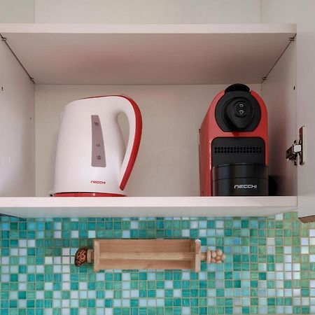 Azzurra Suite - Monolocale Con Piscina E Wifi Sirmione Luaran gambar
