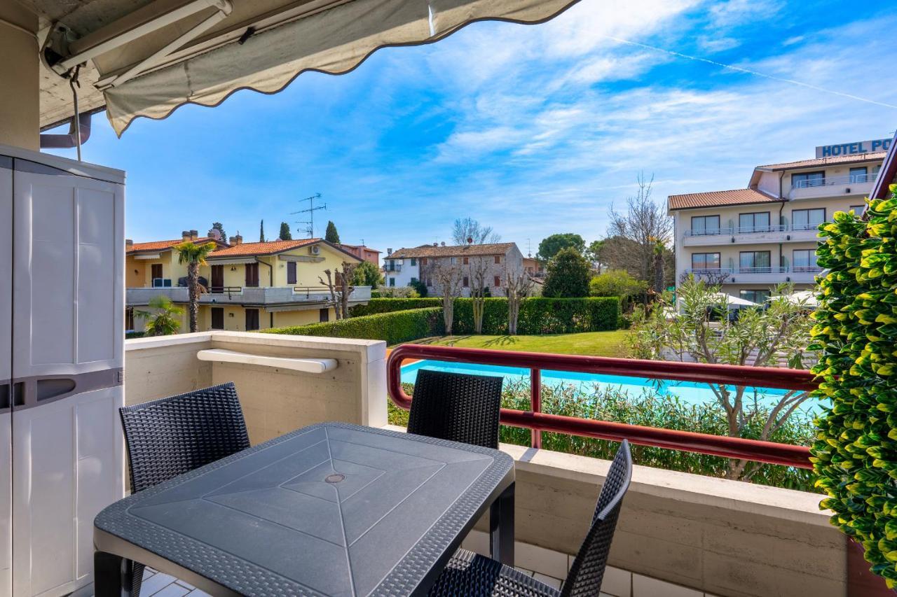 Azzurra Suite - Monolocale Con Piscina E Wifi Sirmione Luaran gambar